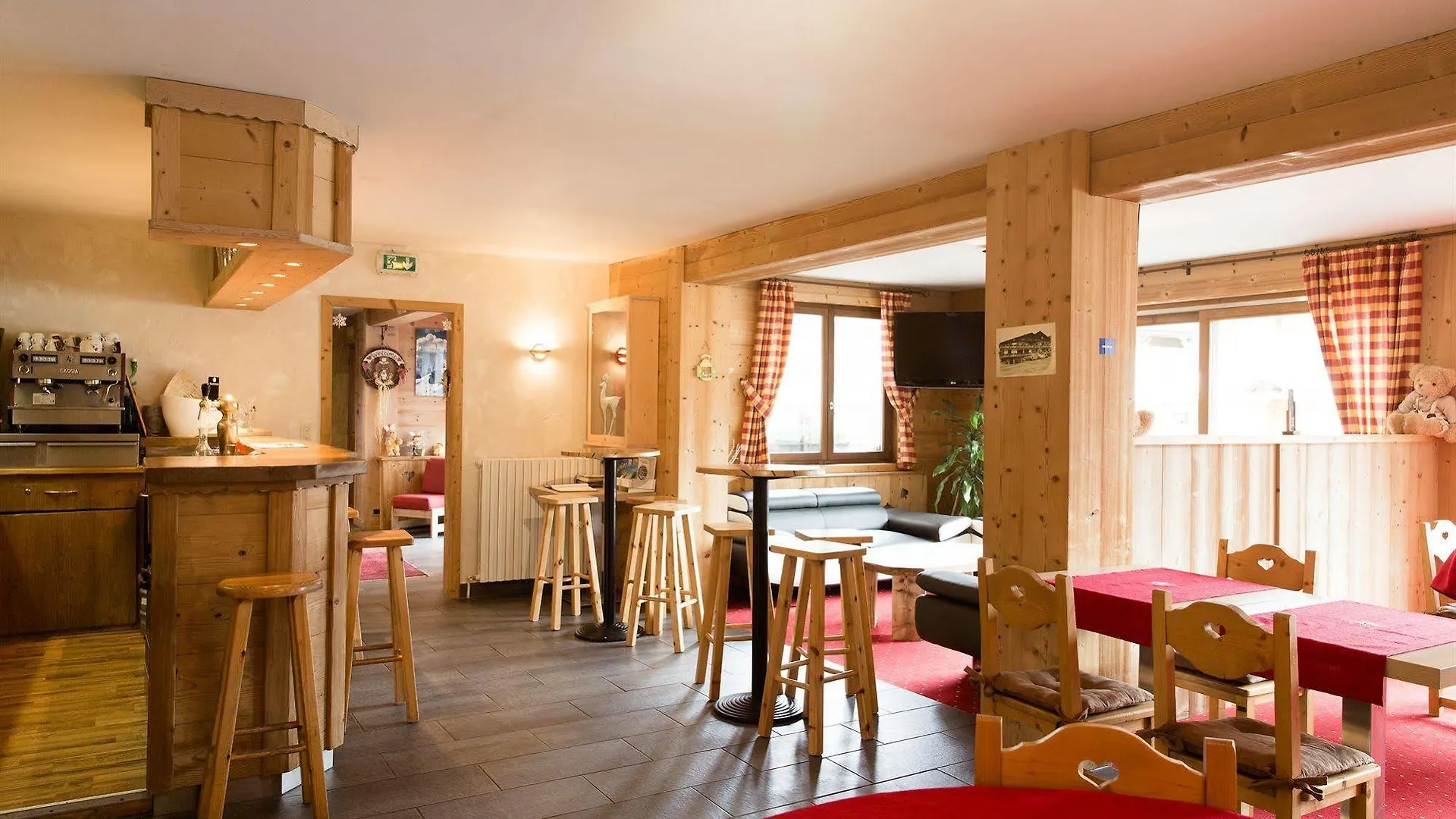 ***  Alpen Roc Hotel Morzine France